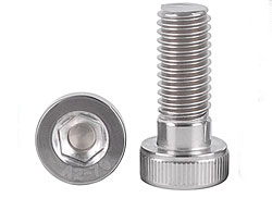 DIN 6912 Low Socket Cap Screw with Pilot Hole